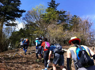 tr2011_00007.jpg