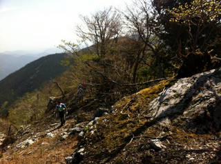 tr2011_00009.jpg